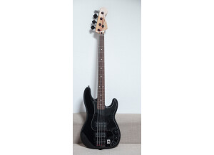 Fender Blacktop Precision Bass (24580)