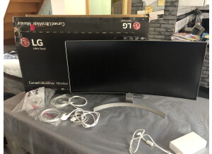 LG 34UM68-P (62816)