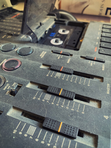 Informatique musicale : 4pistes Informatique musicale : 4pistes