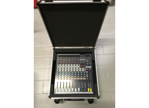 Soundcraft EPM8 (21007)