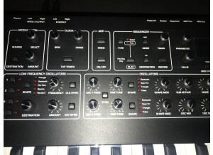 Dave Smith Instruments Prophet REV2 16 voix (34985)