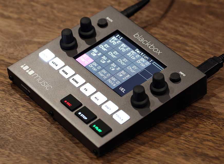 1010Music_Blackbox_05-Warm