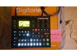 Elektron Digitone (5551)