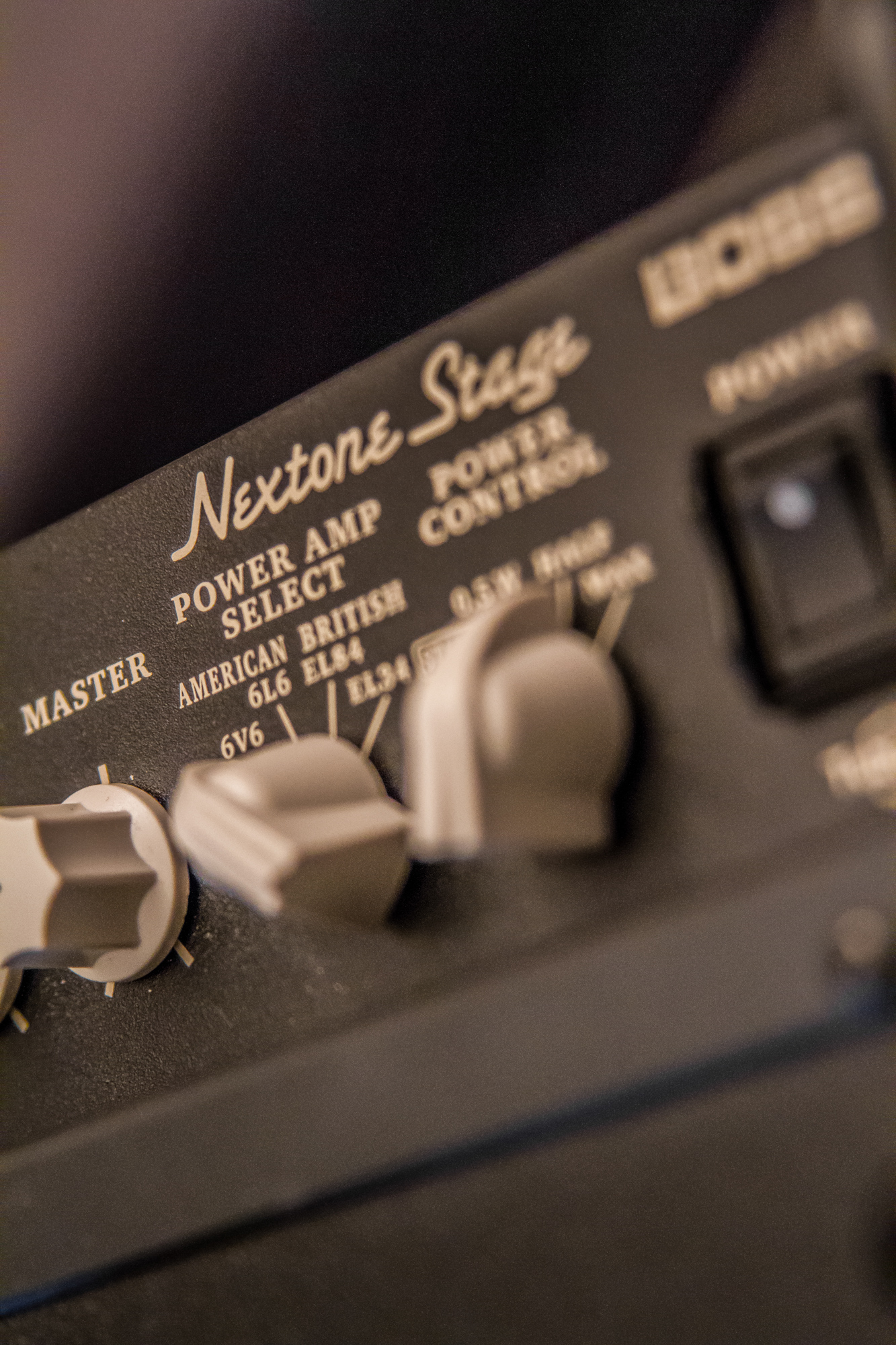 Nextone-Stage-Close-2