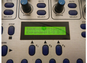 Quasimidi Rave-O-Lution 309 (61215)