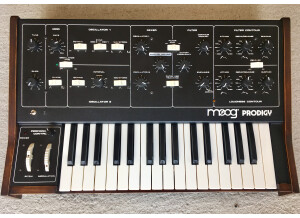 Moog Music Prodigy (7299)