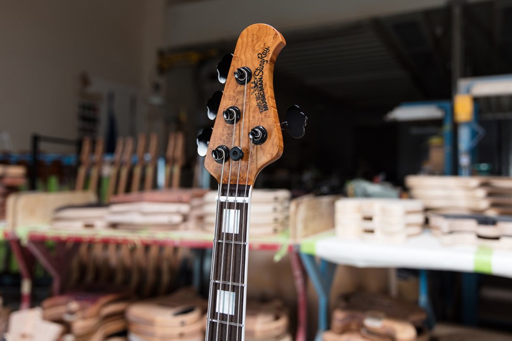 Ernie-Ball-Music-Man-BFR-StingRay-Special-4-H-Bass-Headstock-1000x667