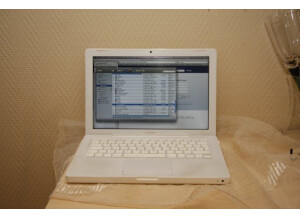 Apple MacBook - 2,13 GHz - 13 pouces (40676)