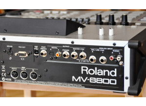 Roland MV-8800 (97750)