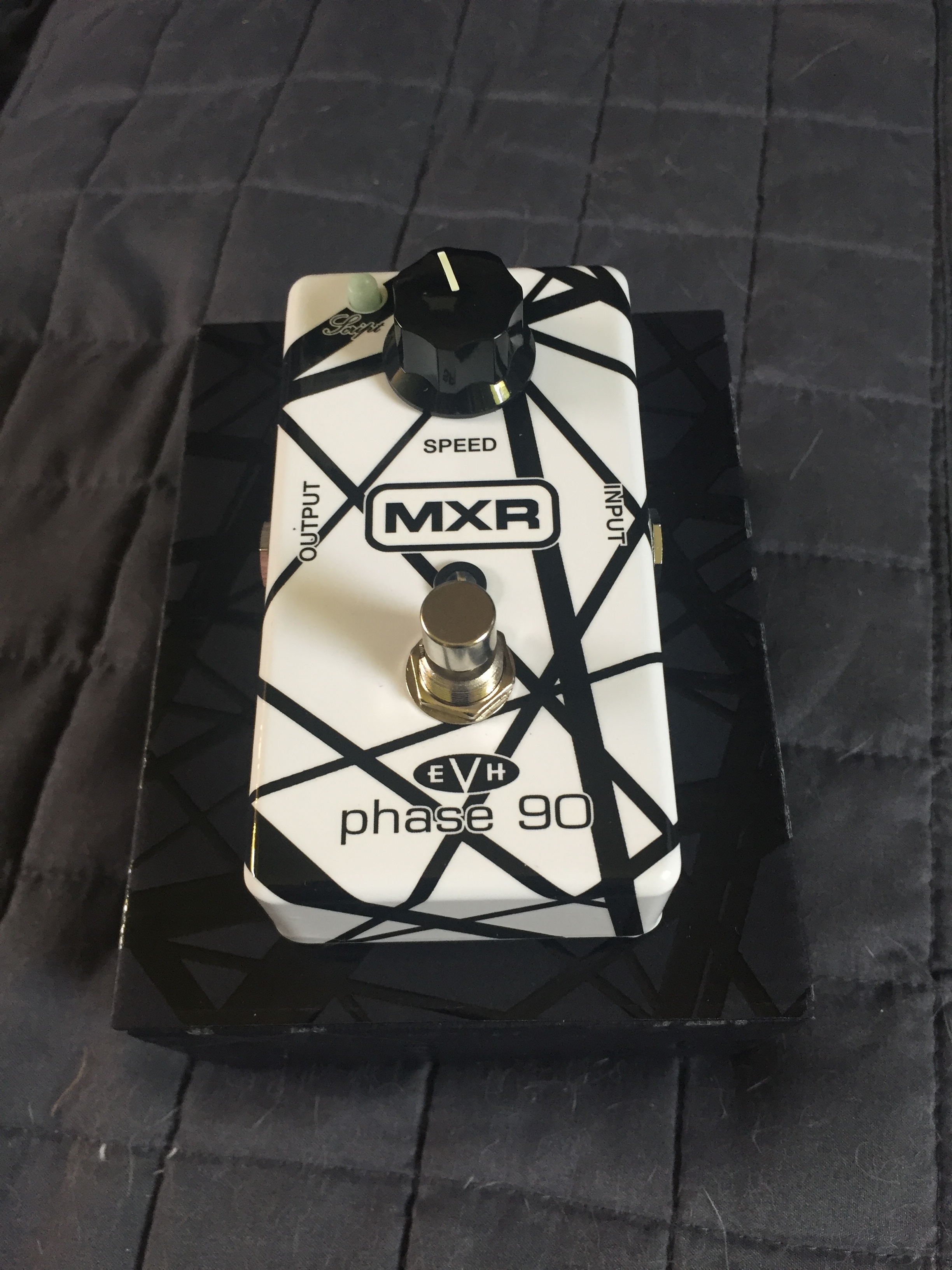 Pictures and images MXR EVH90SE EVH Phase 90 35th