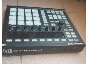 Native Instruments Maschine MKII (7532)
