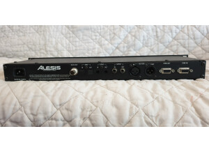 Alesis AI-1