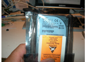 Hewlett-Packard d2077a  2,1 Gb SCSI drive