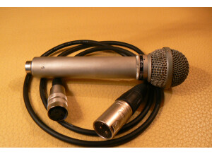 AKG D24 (35921)
