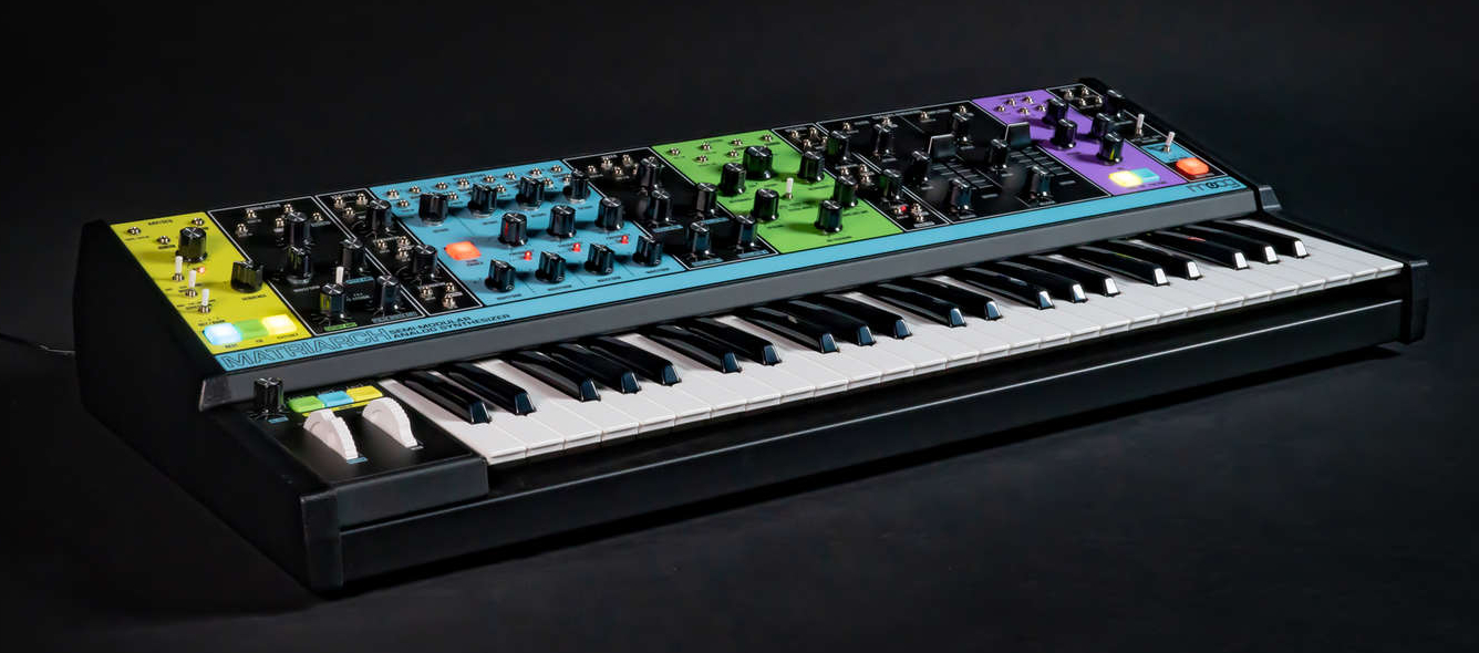 Matriarch_Black_Angle_01_Web_0