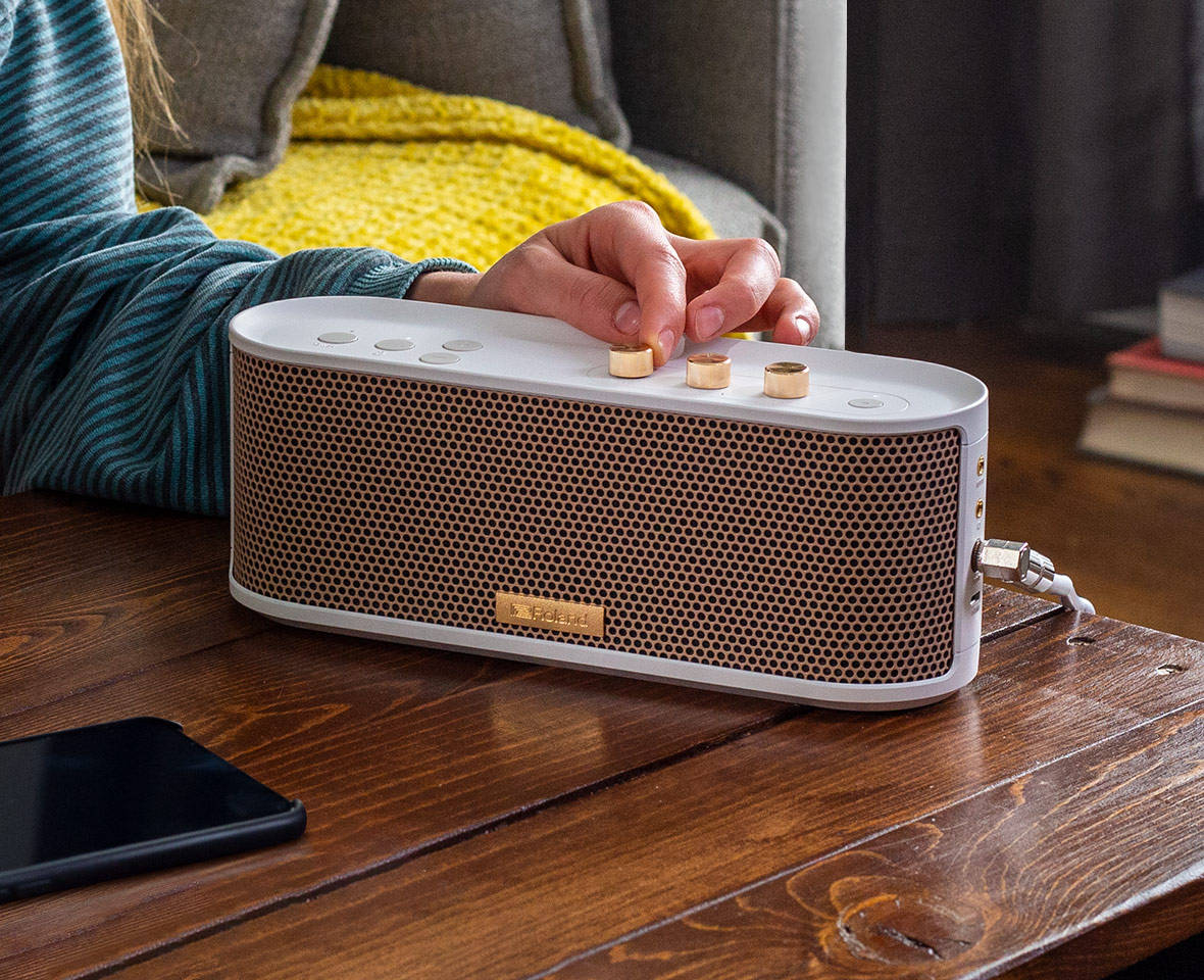 btm-1_high_performance_sound_hero