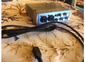 Audiobox USB (1).JPG