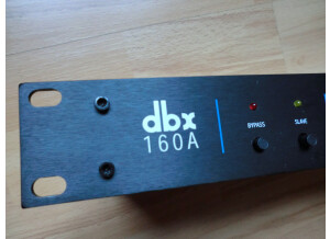 dbx 160A (832)