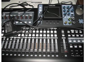 TASCAM.JPG