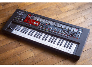 Roland SH-201 (40370)