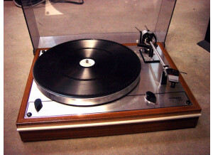 Thorens TD 166