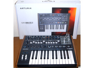 Arturia MiniBrute 2 (54571)
