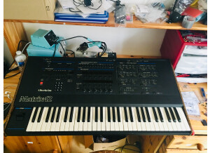 Oberheim Matrix 12 (92260)