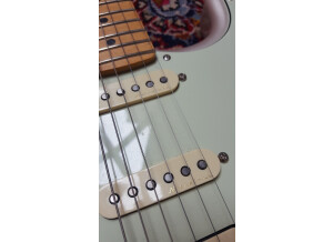 Fender Deluxe Strat HSS [2016-Current] (49010)