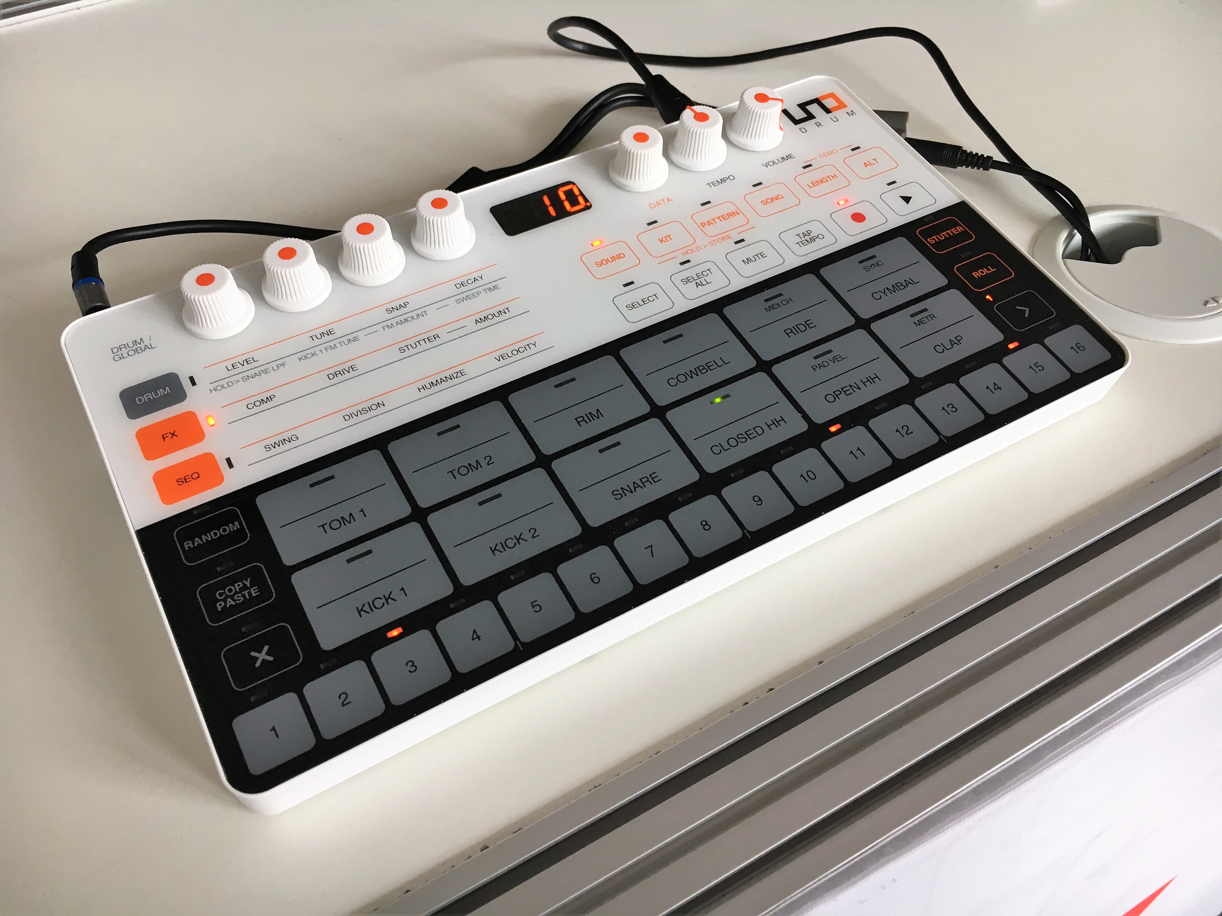 IK Multimedia UNO Drum : IK - Uno Drum - IMG_4811.JPG