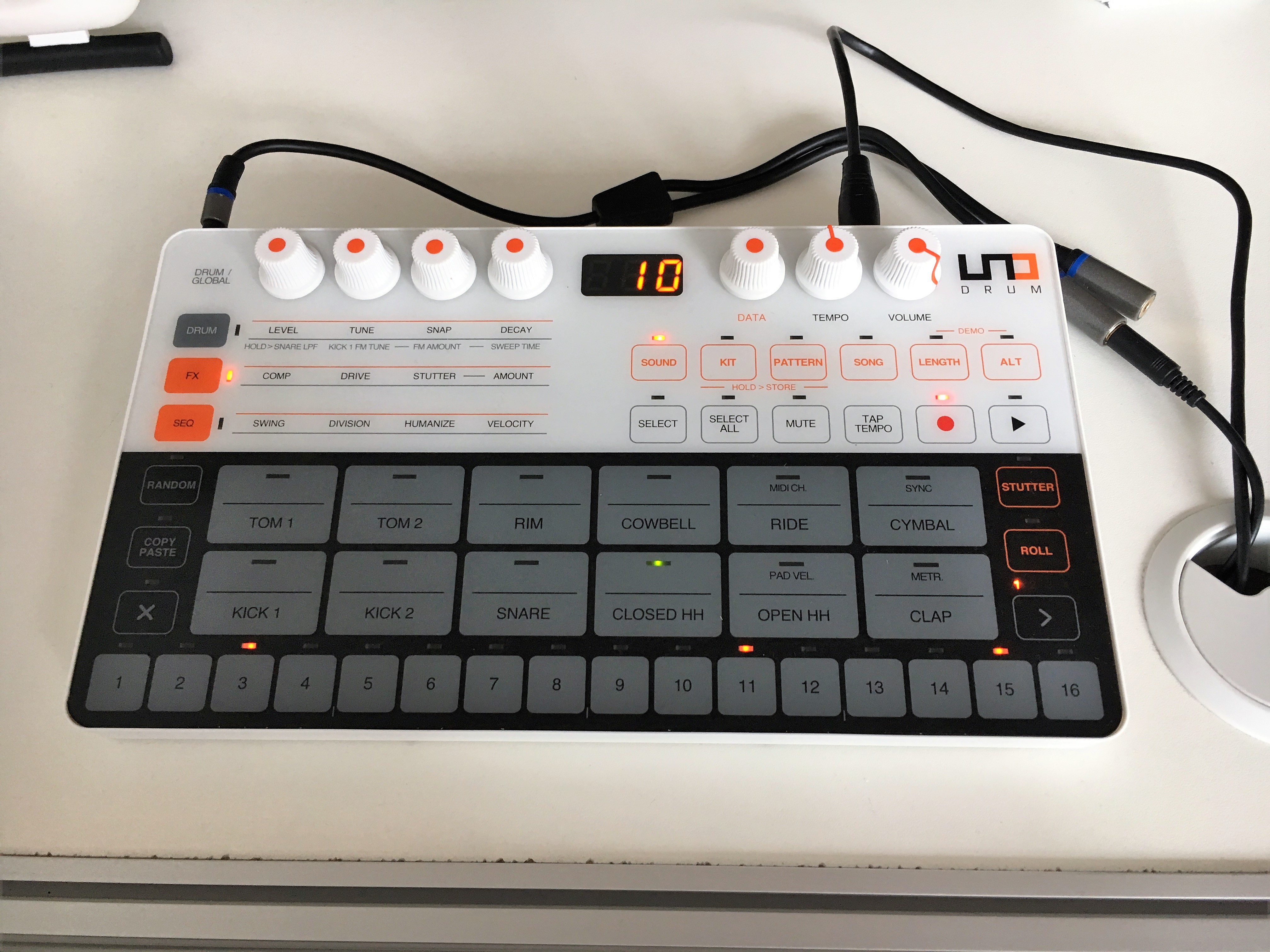 IK Multimedia UNO Drum : IK - Uno Drum - IMG_4810.JPG