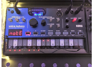 Korg - Volca Nubass - IMG_4822.JPG