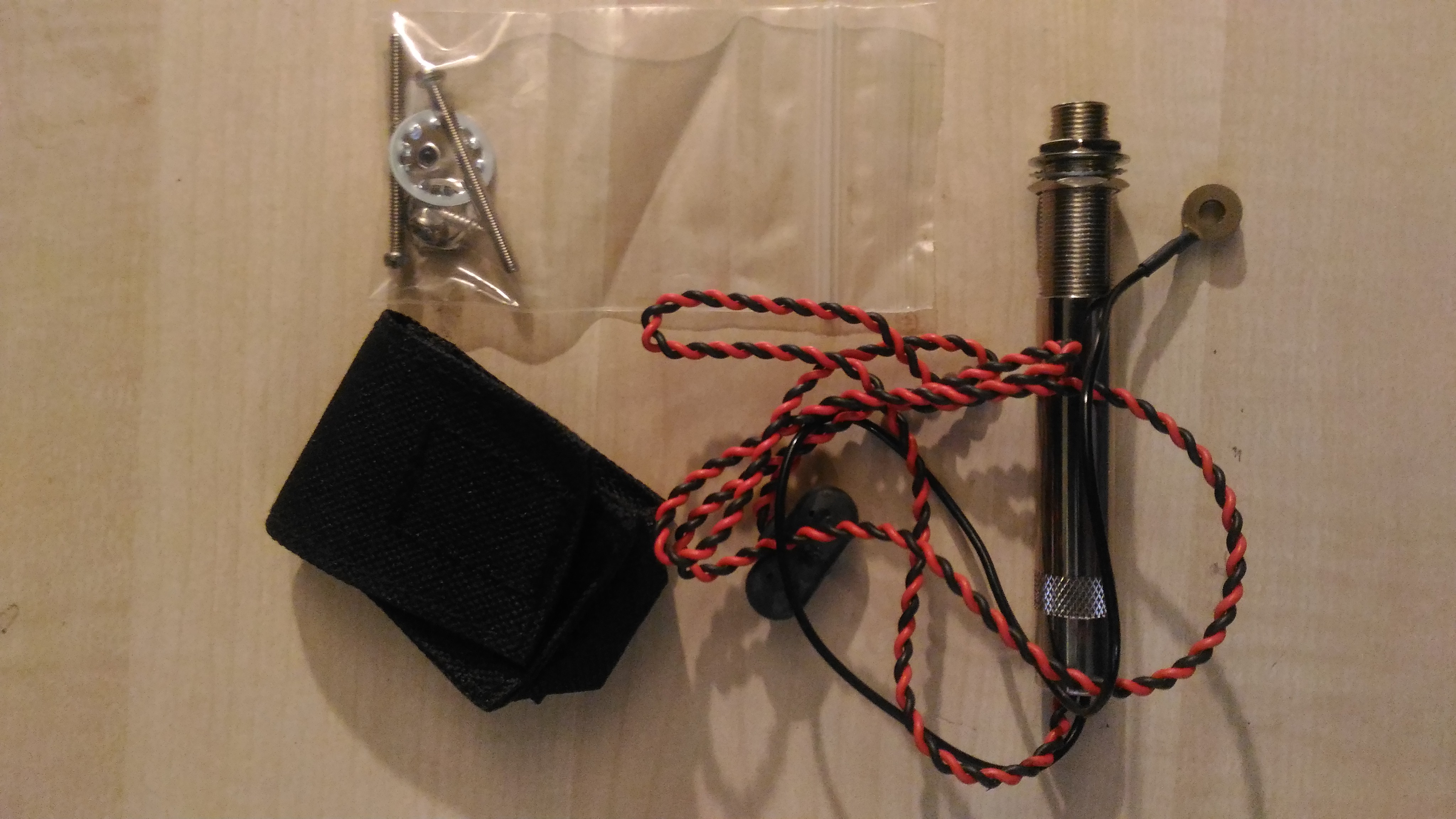 Pour guitare à résonateur