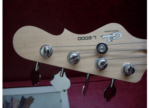 G&L Tribute L-2000 Premium Rw Natural