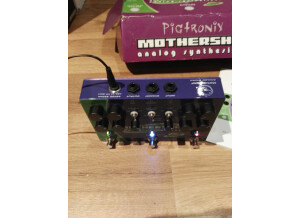 Pigtronix MGS Mothership Guitar Synthesizer (3444)
