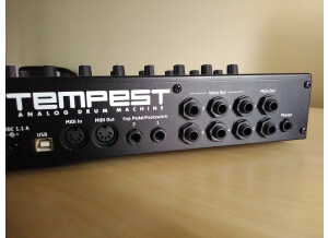 Dave Smith Instruments Tempest (95937)