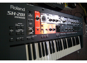 Roland SH-201 (45815)