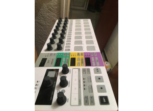 Arturia BeatStep Pro (60714)