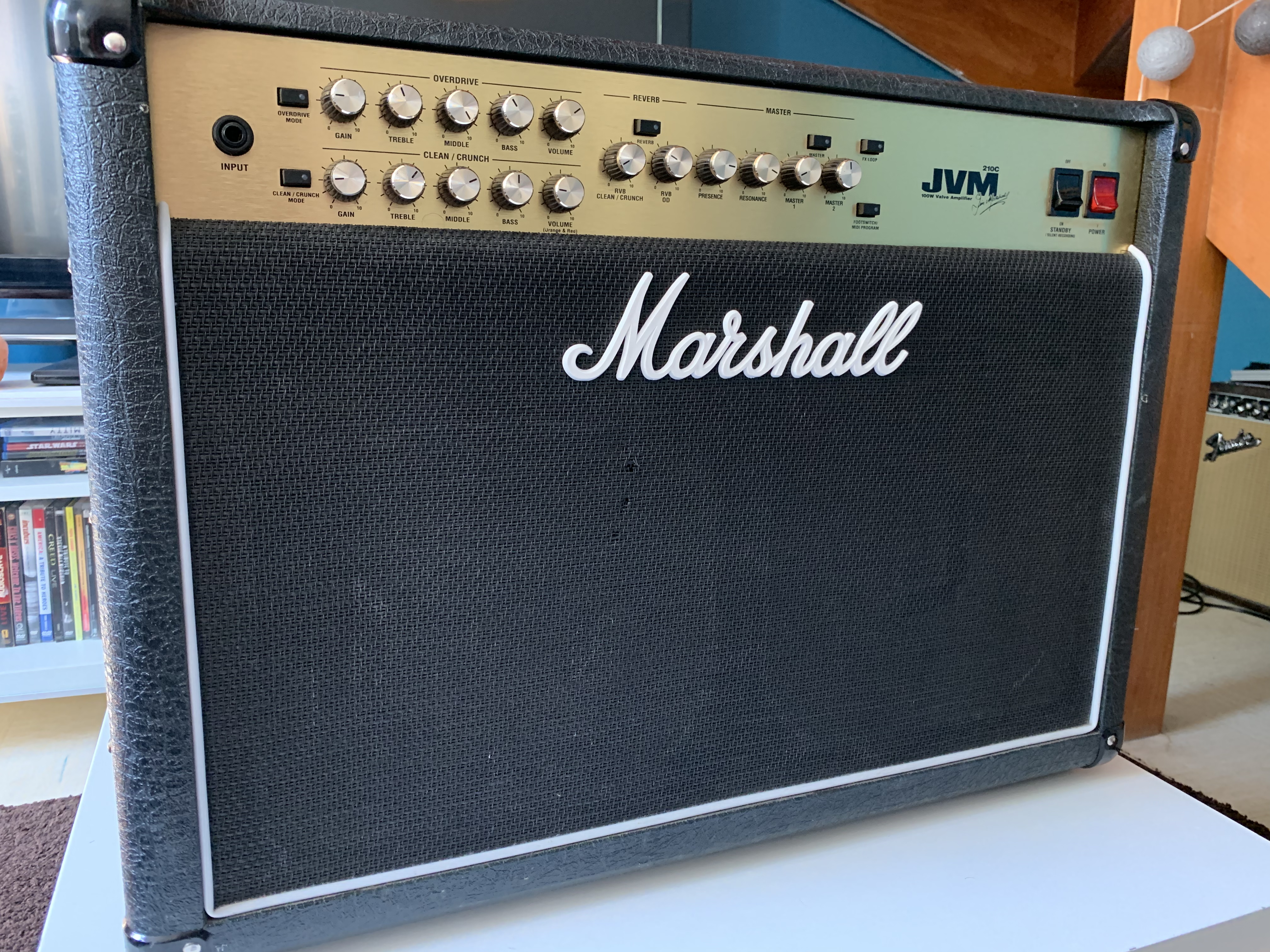 Marshall JVM210C