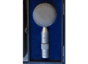 Neumann cmv 563 (16134)