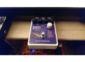 Electro-Harmonix Synth9 Synthesizer Machine (79999)