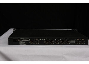 Klark Teknik DN8000 b.JPG