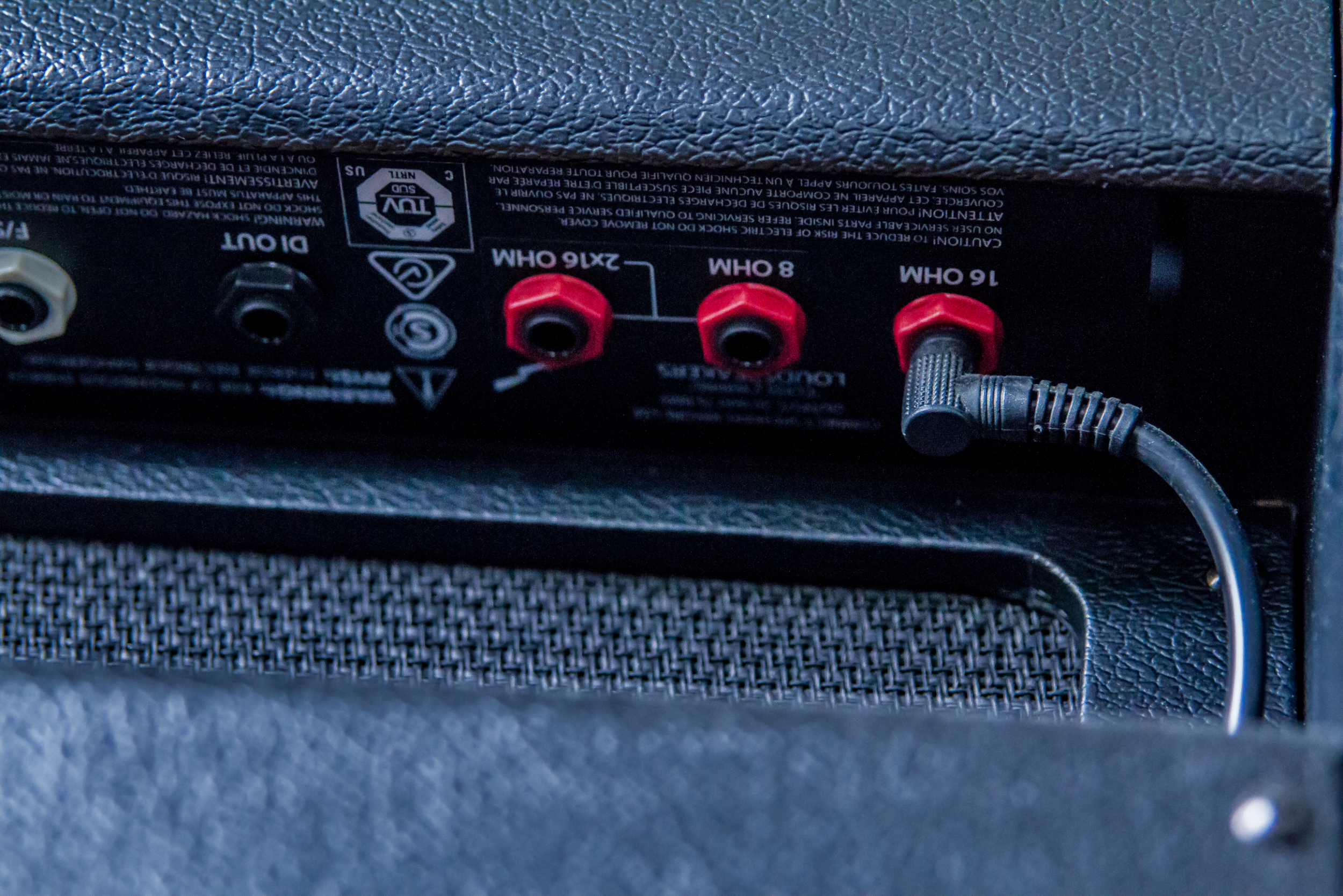 Origin 20C Speaker Outs