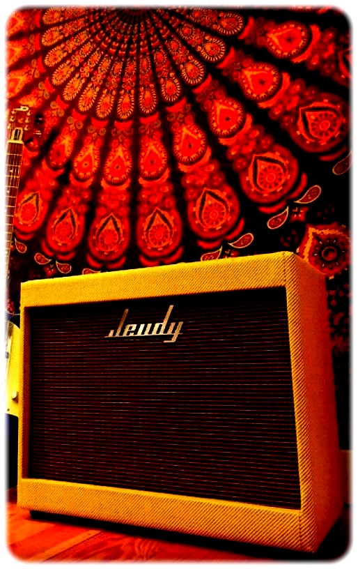 Fender Deluxe "Tweed Narrow Panel" [1955-1960]