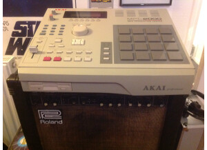 Akai MPC2000 (2443)