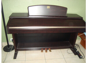 Yamaha Clavinova CLP-130