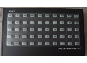 iCon Platform M+ (9643)