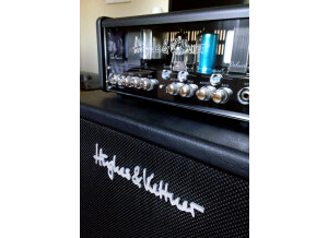 Hughes & Kettner TubeMeister Deluxe 20 (1838)
