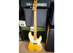 Fender Classic '51 Precision Bass (2282)