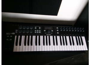Arturia KeyLab Essential 49 (7785)