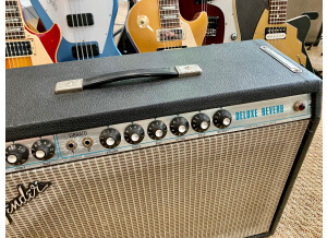 Fender Deluxe Reverb "Silverface" [1968-1982] (66316)